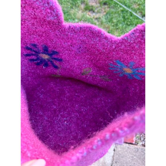 Handmade Felted Wool Knit Bucket Bag Pink Floral Embroidered Boho Purse Tote - Picture 4 of 9